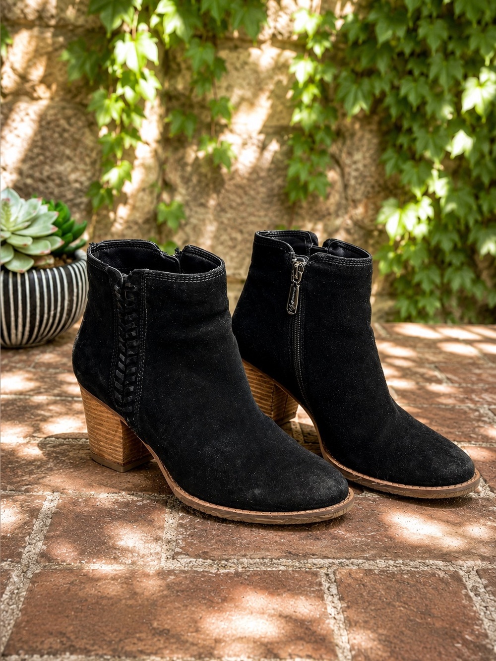 BLONDO Casual Chic Winterproof Black Suede Waterproof Ankle Boots, 8M